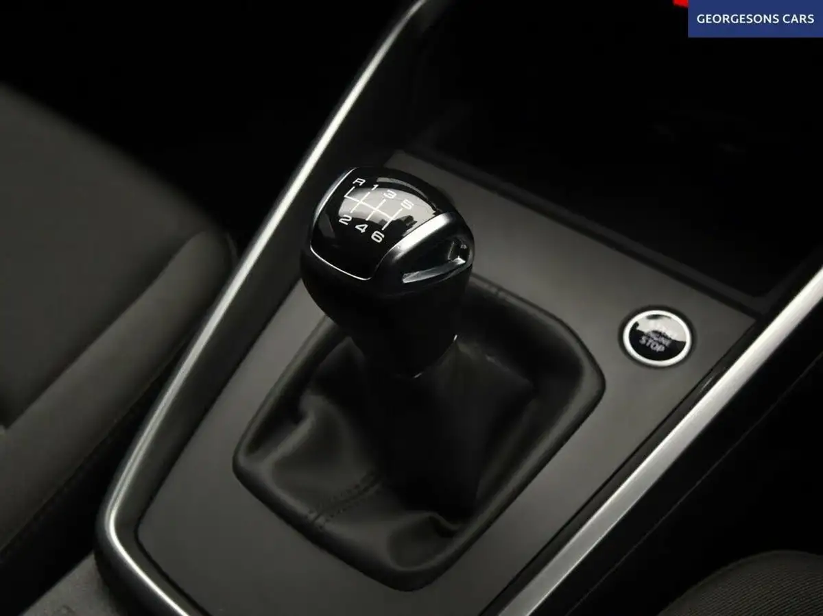 2022-audi-a3-10-30-tfsi-technik-big-36