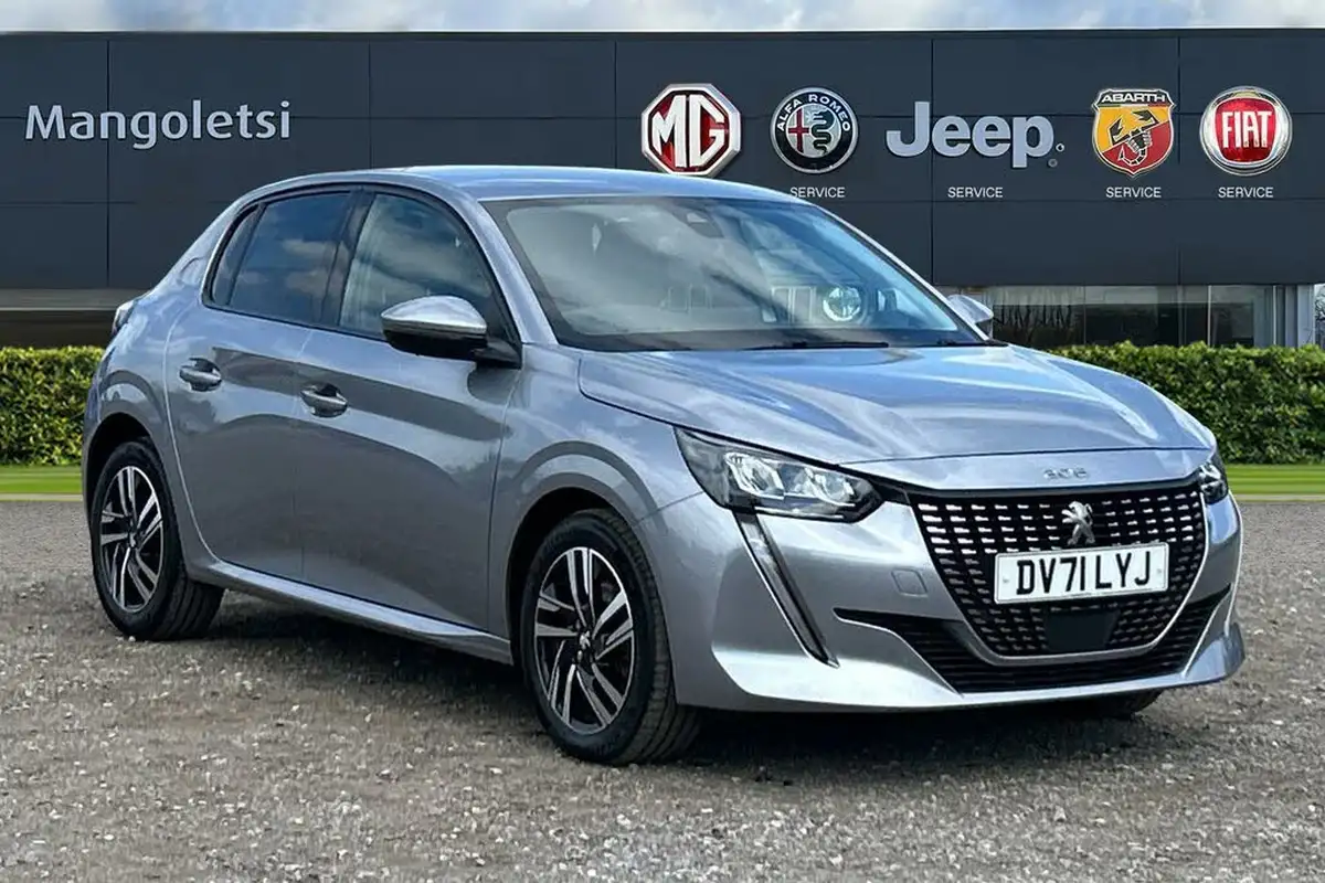 2021-peugeot-208-12-puretech-allure-premium-100bhp-eat8-big-0