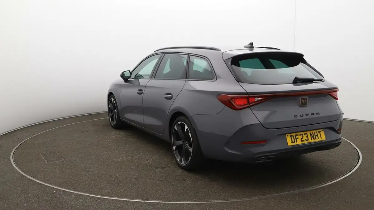 2023-cupra-leon-nf-15-etsi-v1-estate-big-61
