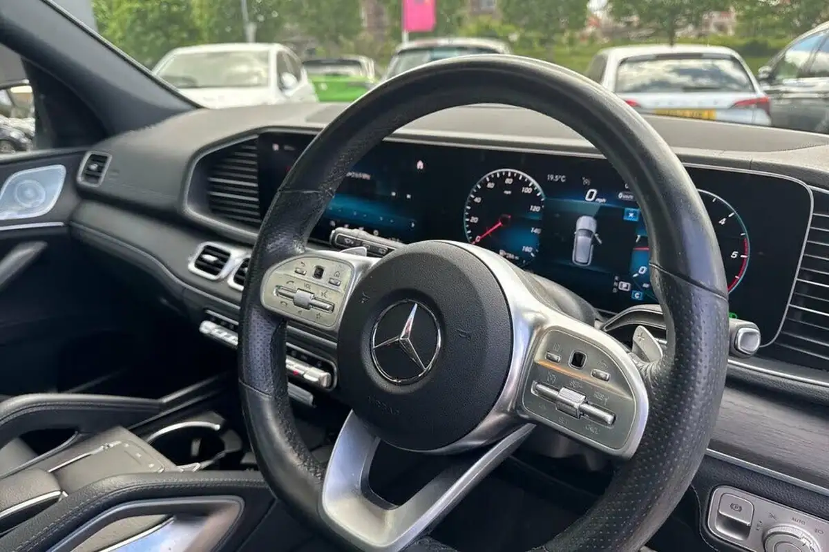 2020-mercedes-benz-gle-class-29d-gle350d-amg-line-premium-plus-7-big-23