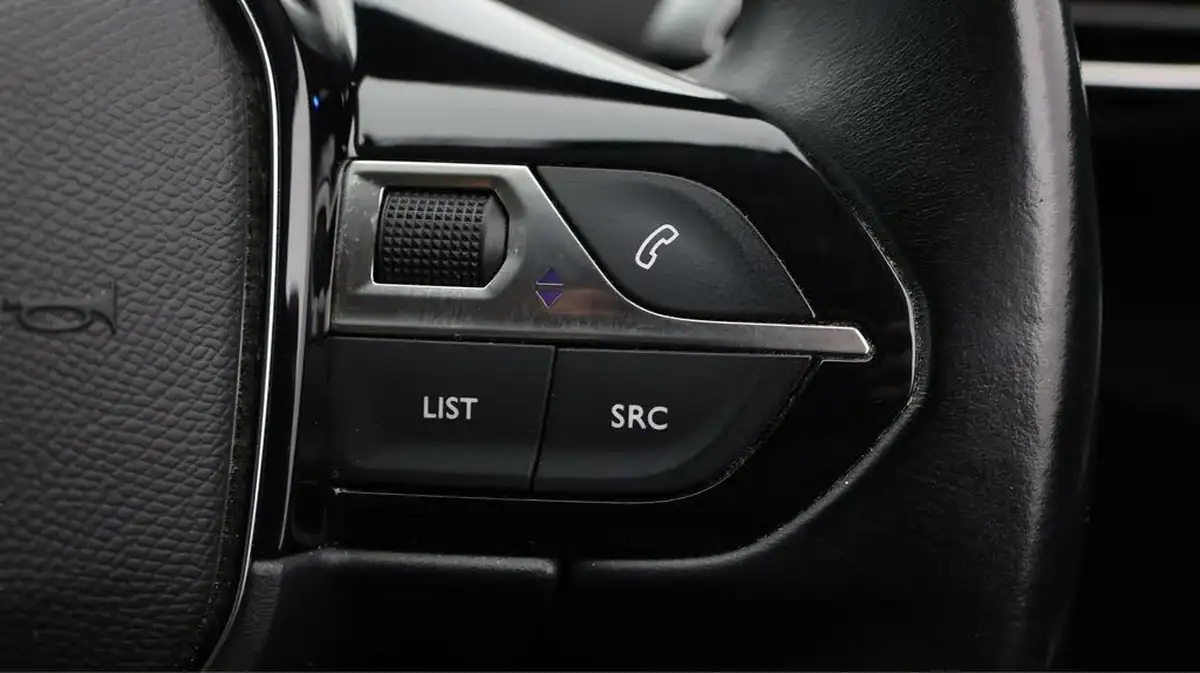 2022-peugeot-3008-suv-15-bluehdi-allure-premium-big-22