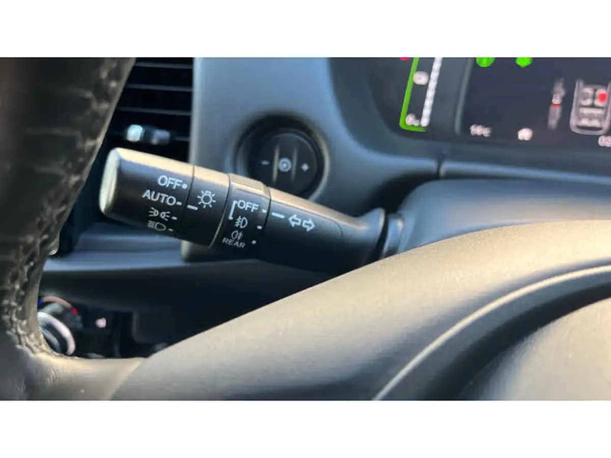 2022-honda-jazz-15-i-mmd-ex-107ps-big-26