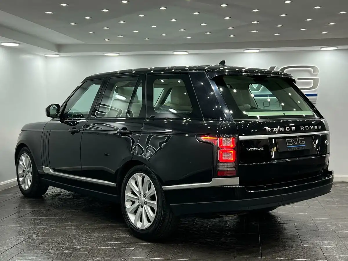 2016-land-rover-range-rover-30tdv6-vogue-30td-v6-awd-big-9