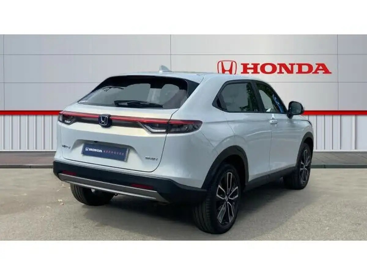 2024-honda-hr-v-15-i-mmd-elegance-big-11