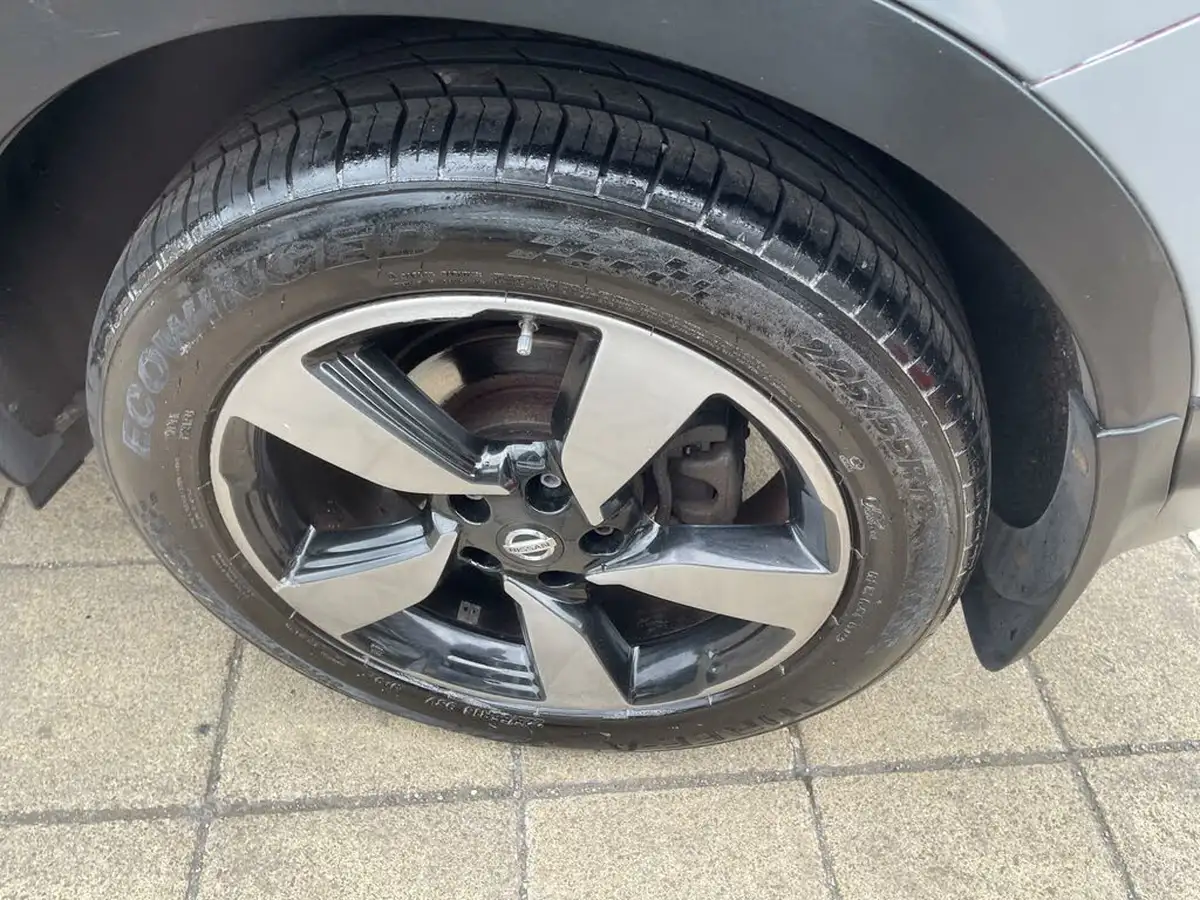 2015-nissan-qashqai-12-n-tec-xtronic-cvt-big-40