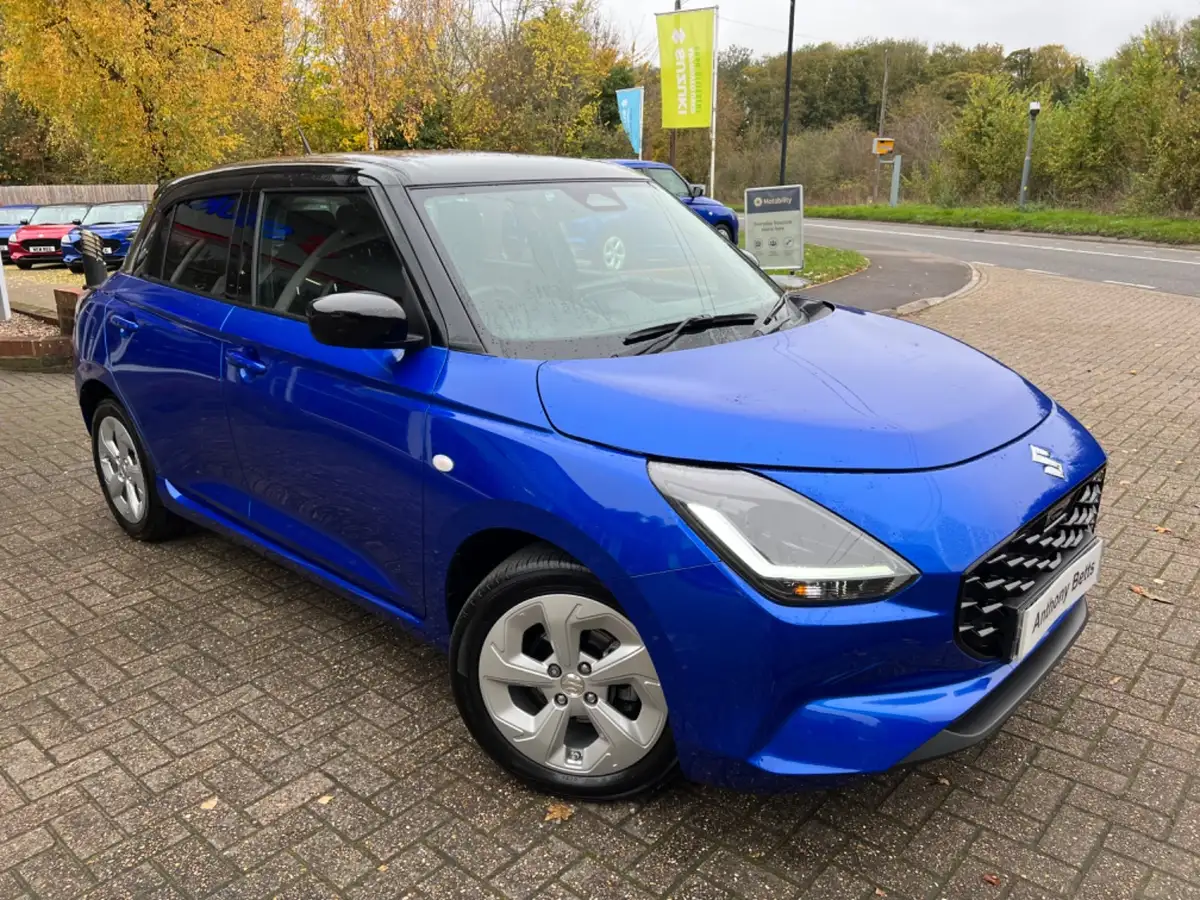 2024-suzuki-swift-12-motion-big-4