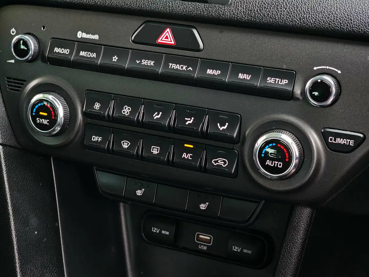 2019-kia-sportage-16-gdi-2-big-29