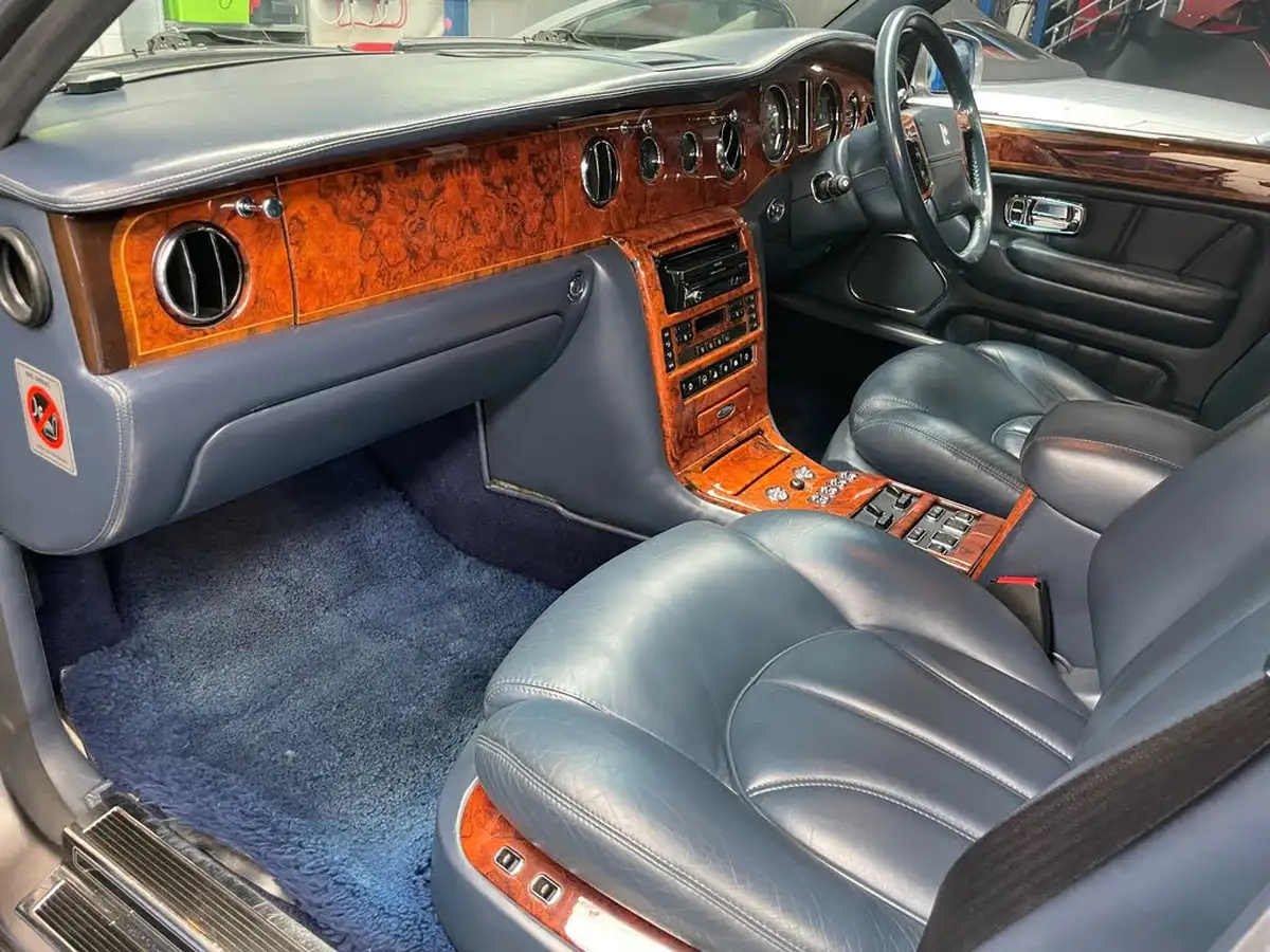 1999-rolls-royce-silver-seraph-54-big-22