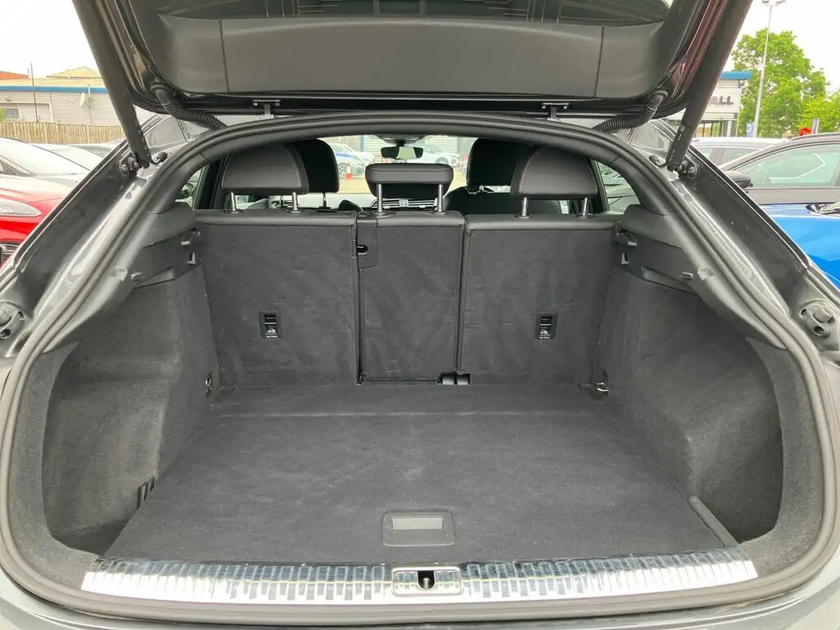 2021-audi-q3-20-35-tdi-s-line-sportback-quattro-tronic-big-24