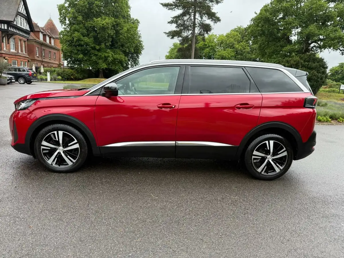 2021-peugeot-5008-suv-20-bluehdi-gt-177bhp-big-7
