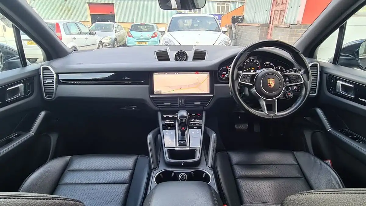 2021-porsche-cayenne-30-v6-e-hybrid-462ps-station-wagon-big-9