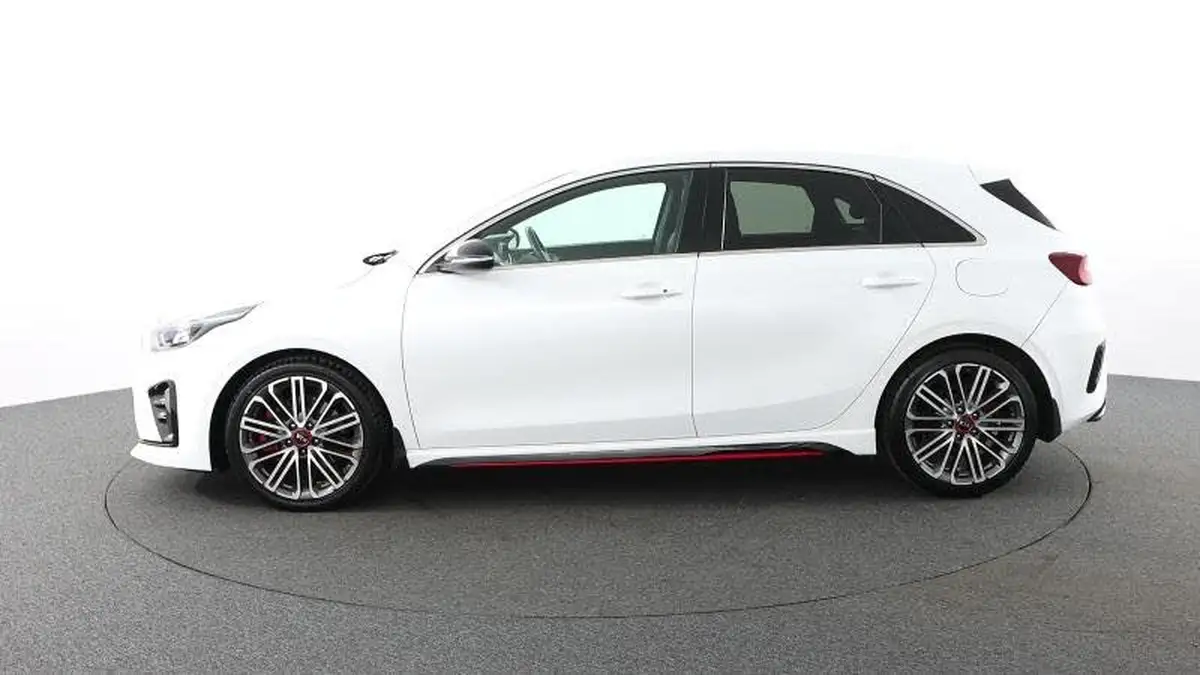 2019-kia-ceed-16-t-gdi-gt-big-7