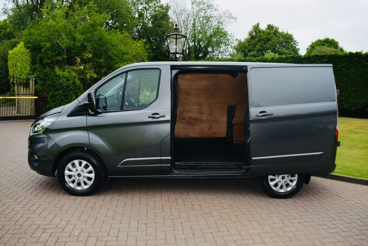 2023-ford-transit-custom-20tdci-280-l1h1-limited-130pseu6dt-panel-van-1997cc-auto-big-2