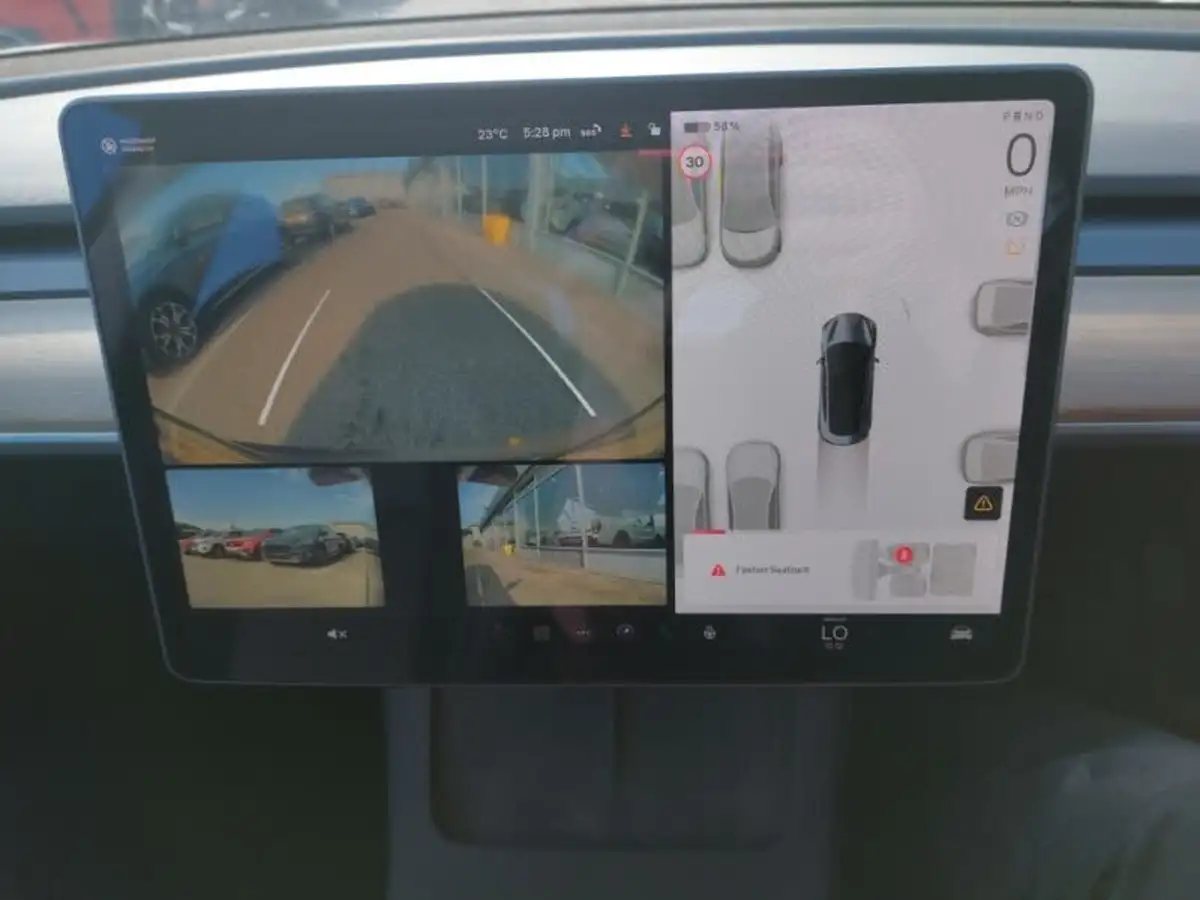 2021-tesla-model-3-e-long-range-4x4-big-10