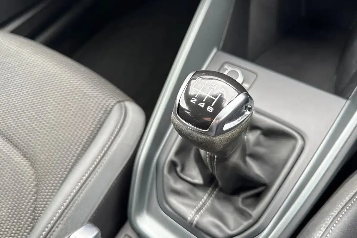2020-audi-a1-10-30-tfsi-s-line-110ps-big-54
