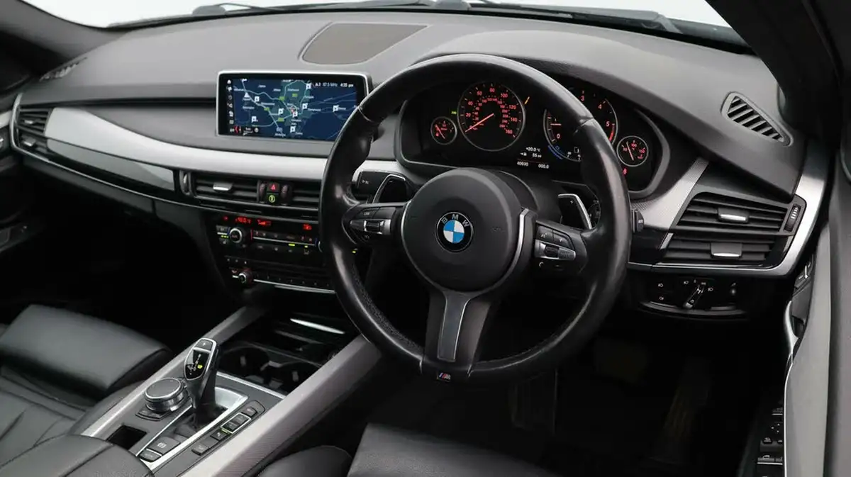2018-bmw-x5-big-9