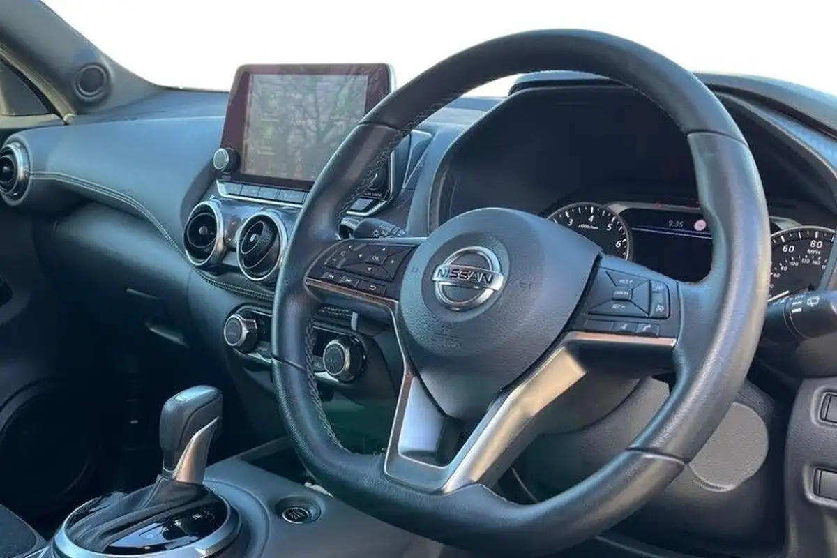 2022-nissan-juke-10-dig-t-n-connecta-dct-big-7