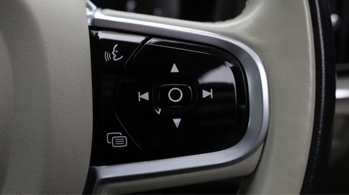 2020-volvo-v60-20td-d4-inscription-plus-geartronic-big-24