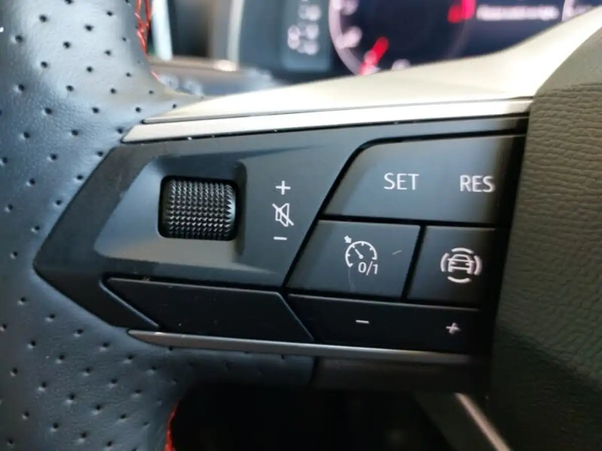 2024-seat-ibiza-10-tsi-fr-sport-95ps-big-12