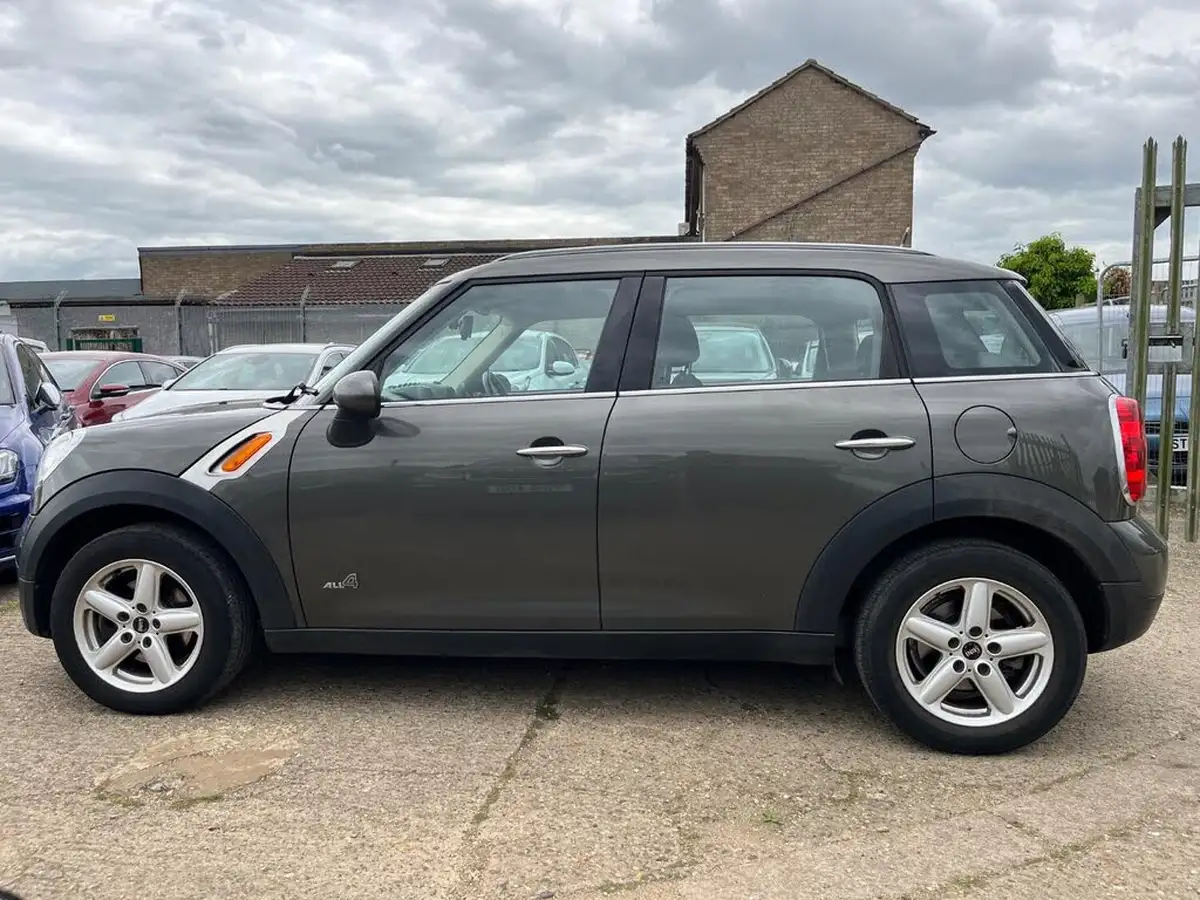 2012-mini-countryman-16td-cooper-big-6