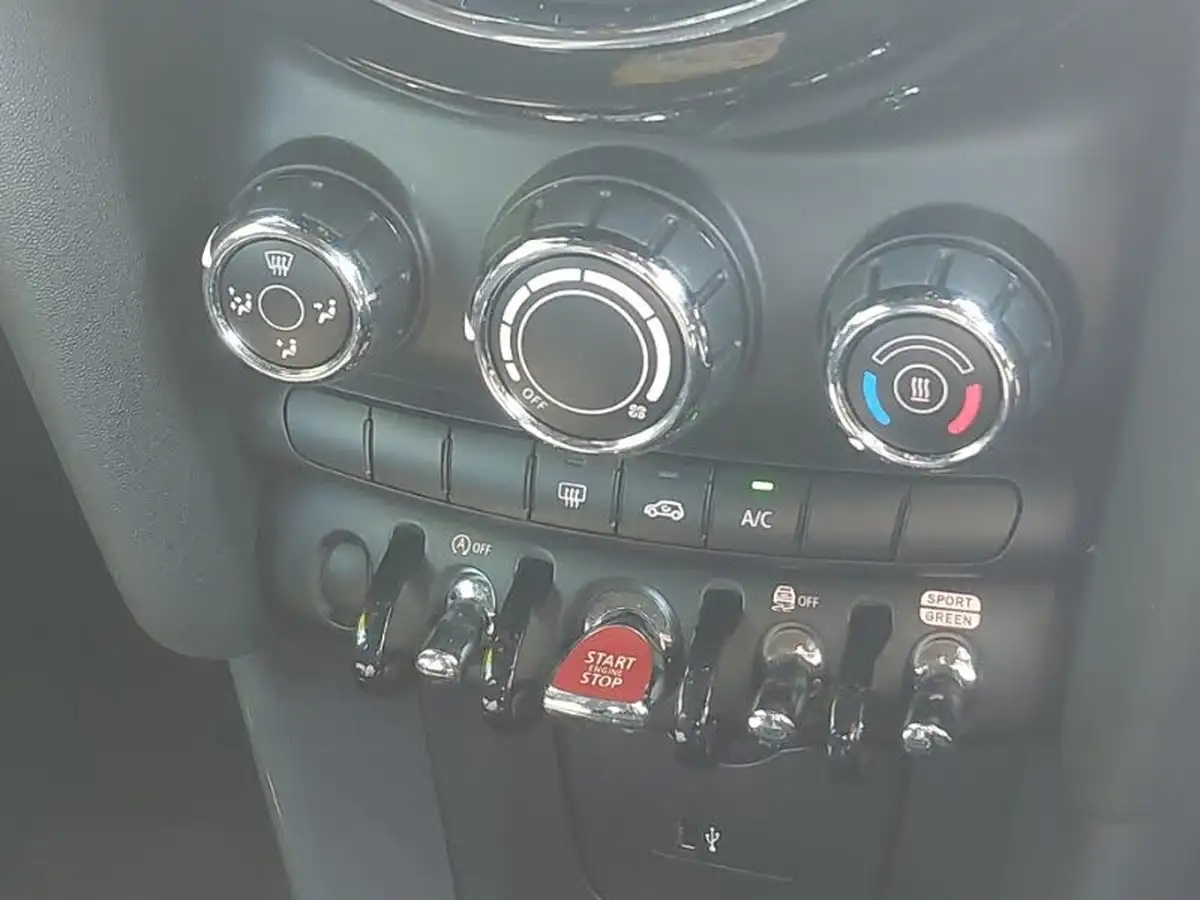 2020-mini-cooper-15-cooper-sport-hatchback-3d-big-13