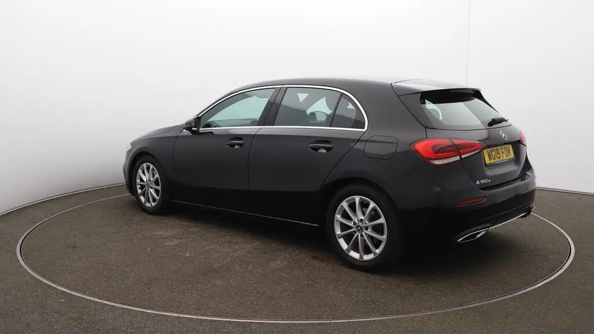2019-mercedes-benz-a-class-15d-a180d-sport-executive-hatchback-5d-7g-dct-big-62