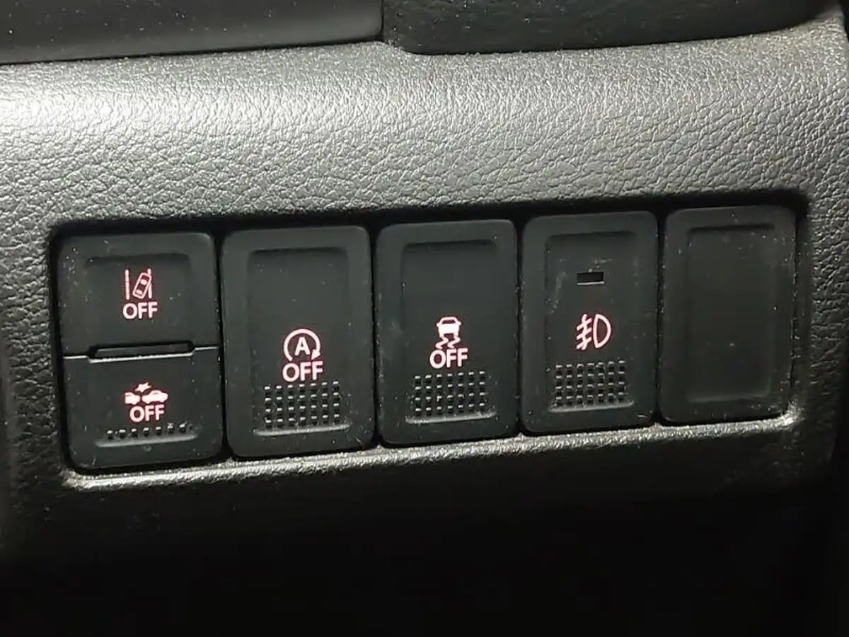 2022-suzuki-vitara-14-boosterjet-sz-t-big-15