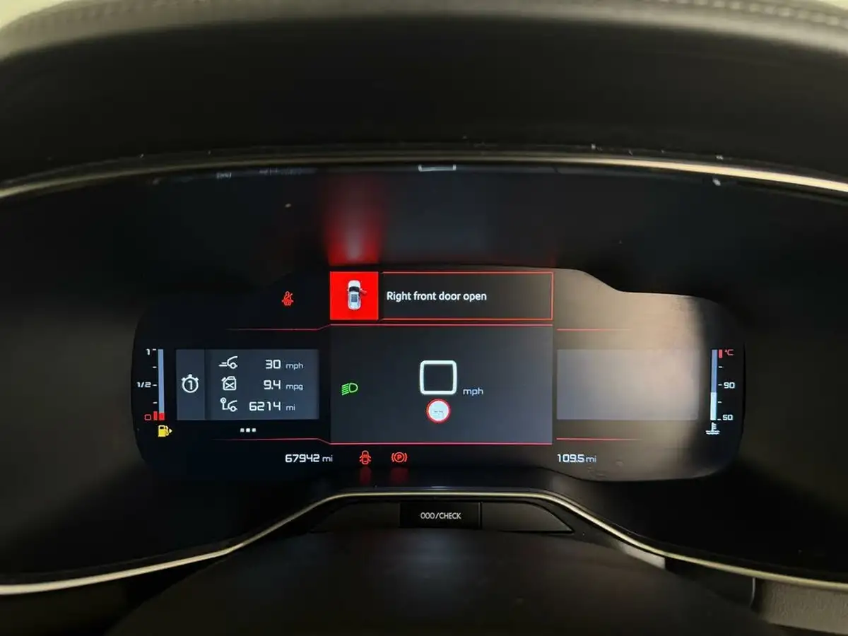 2022-citroen-c5-aircross-12-puretech-shine-ss-big-35