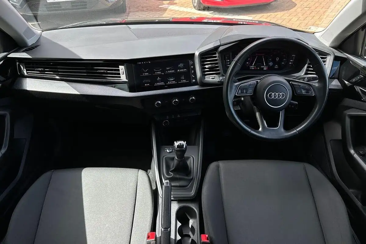 2022-audi-a1-10-25-tfsi-technik-big-30