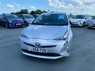2017-toyota-prius-hybrid-small-9
