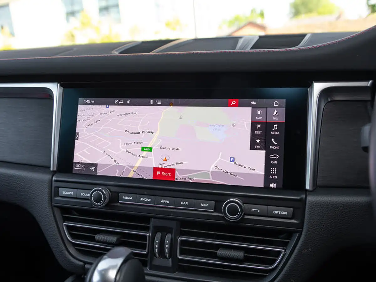 2021-porsche-macan-29-v6-gts-380ps-big-8