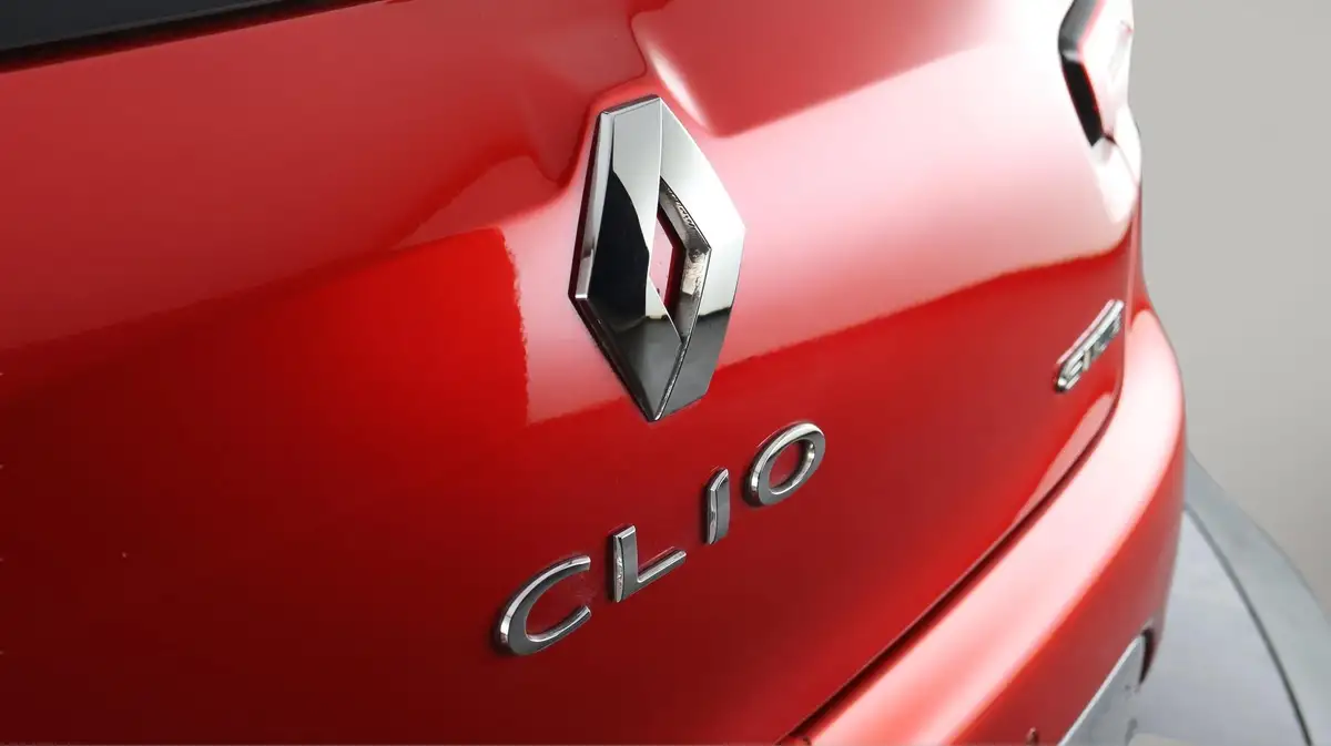 2019-renault-clio-09-tce-gt-line-big-19
