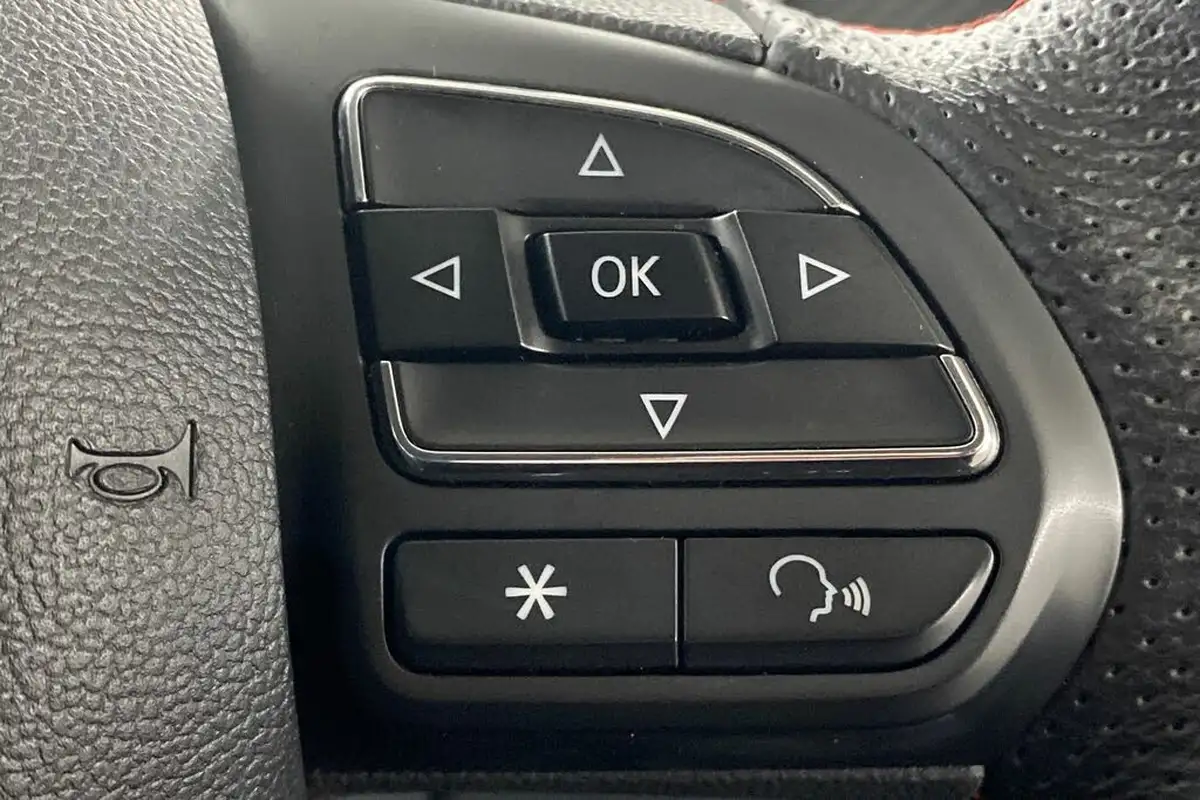 2023-mg-zs-suv-10t-gdi-exclusive-auto-big-35