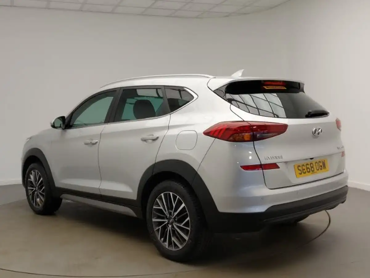 2018-hyundai-tucson-16-gdi-premium-big-1