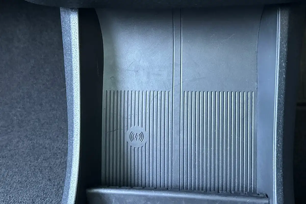 2024-volvo-ex30-e-single-motor-ultra-big-28
