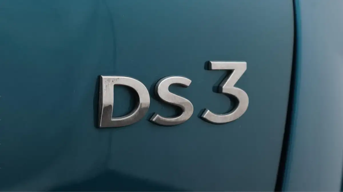 2022-ds-ds-3-crossback-e-tense-bastille-big-24