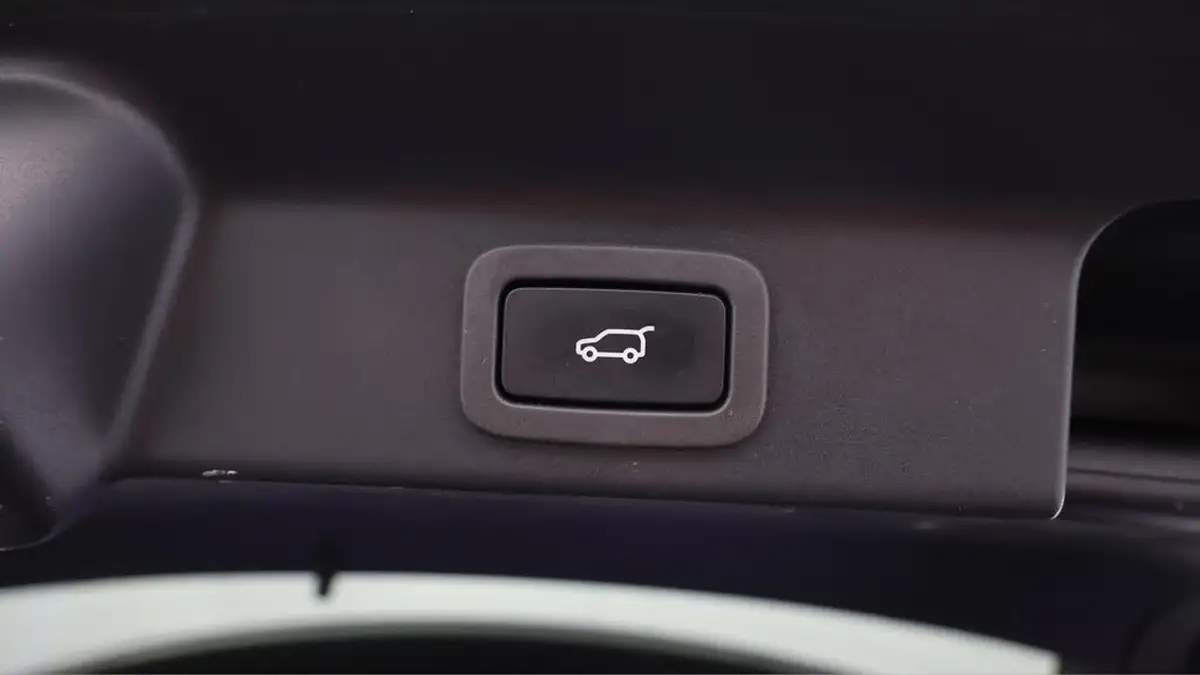 2019-jaguar-f-pace-20-i4d-r-sport-180ps-auto-big-22