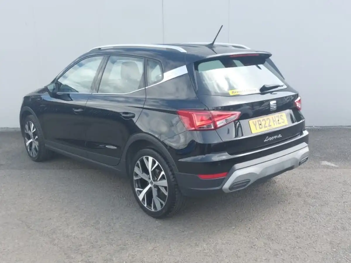 2022-seat-arona-10-tsi-xperience-lux-big-1