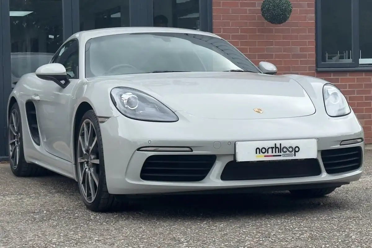 2018-porsche-cayman-718-20-cayman-ss-pdk-big-11