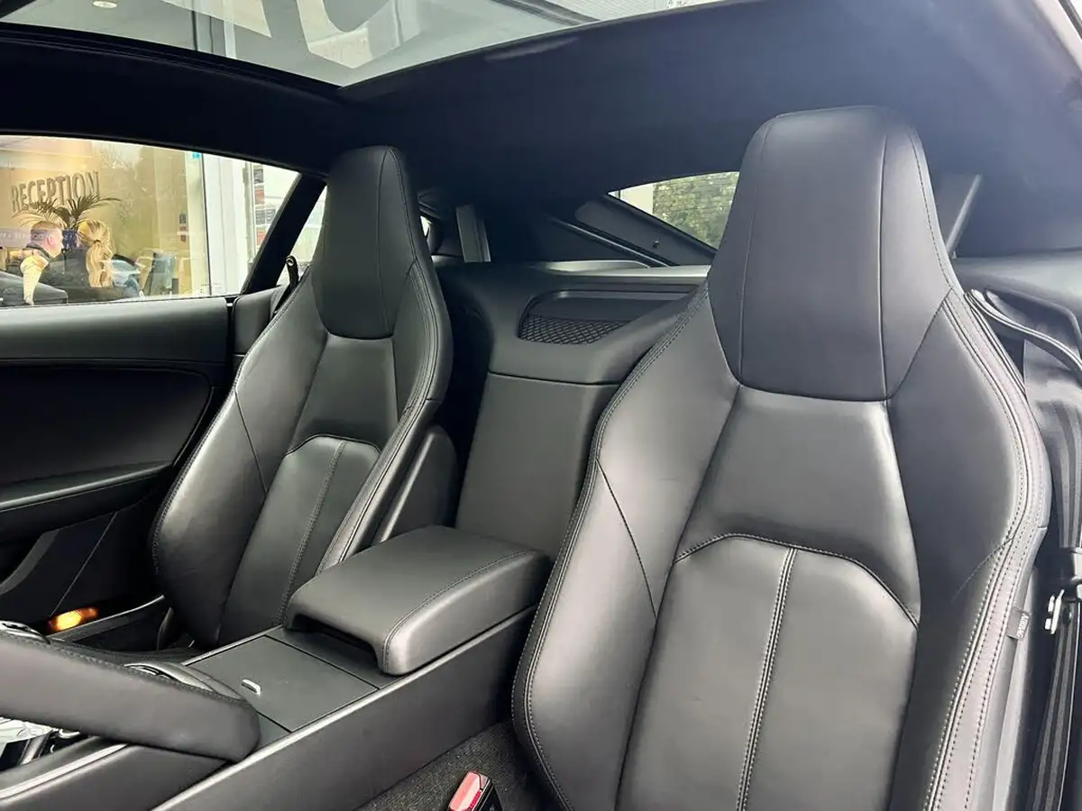 2019-jaguar-f-type-30-v6-sc-r-dynamic-340ps-coupe-auto-big-12