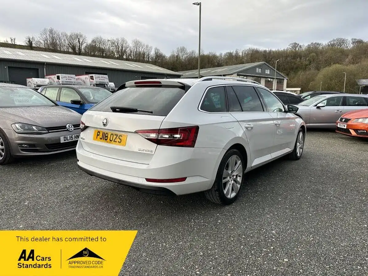 2018-skoda-superb-20tdi-scr-se-l-executive-150ps-estate-dsg-big-5