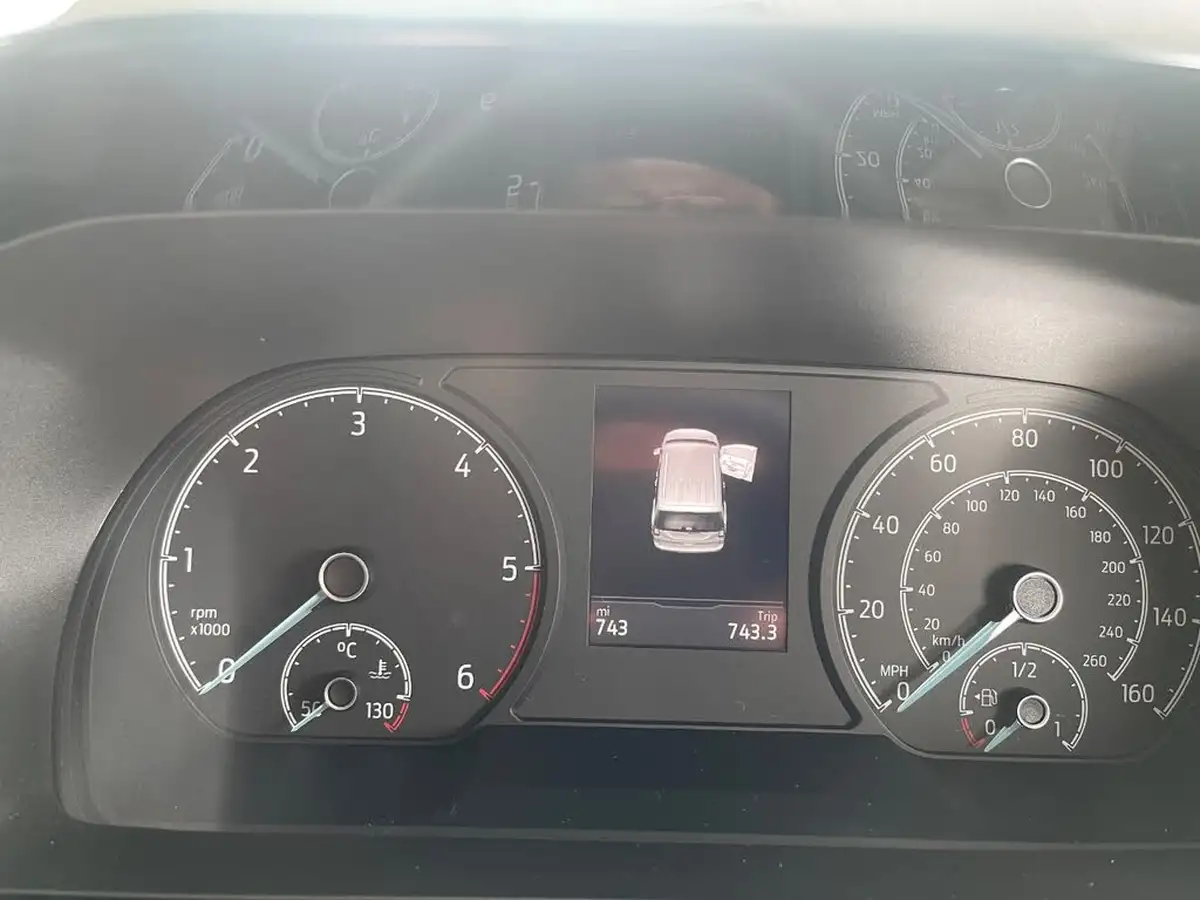 2024-ford-tourneo-connect-20-titanium-big-6