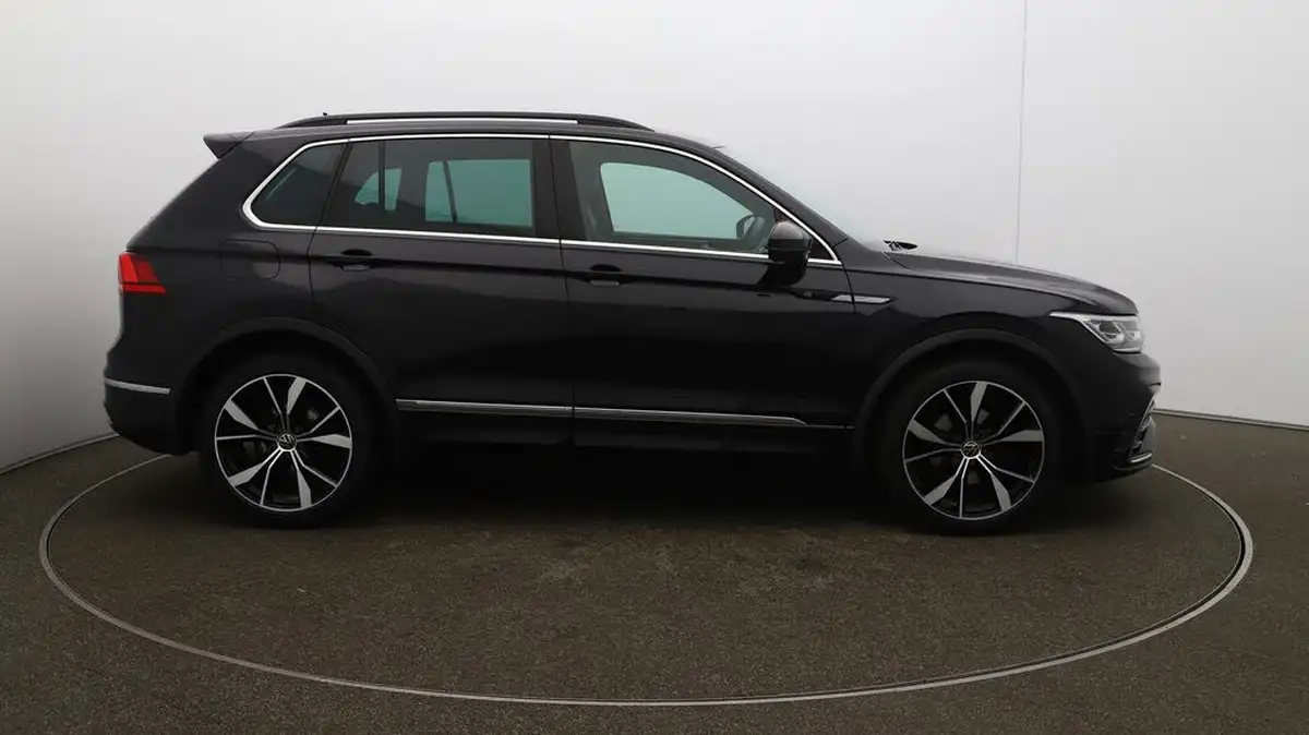 2021-volkswagen-tiguan-15-tsi-r-line-big-49