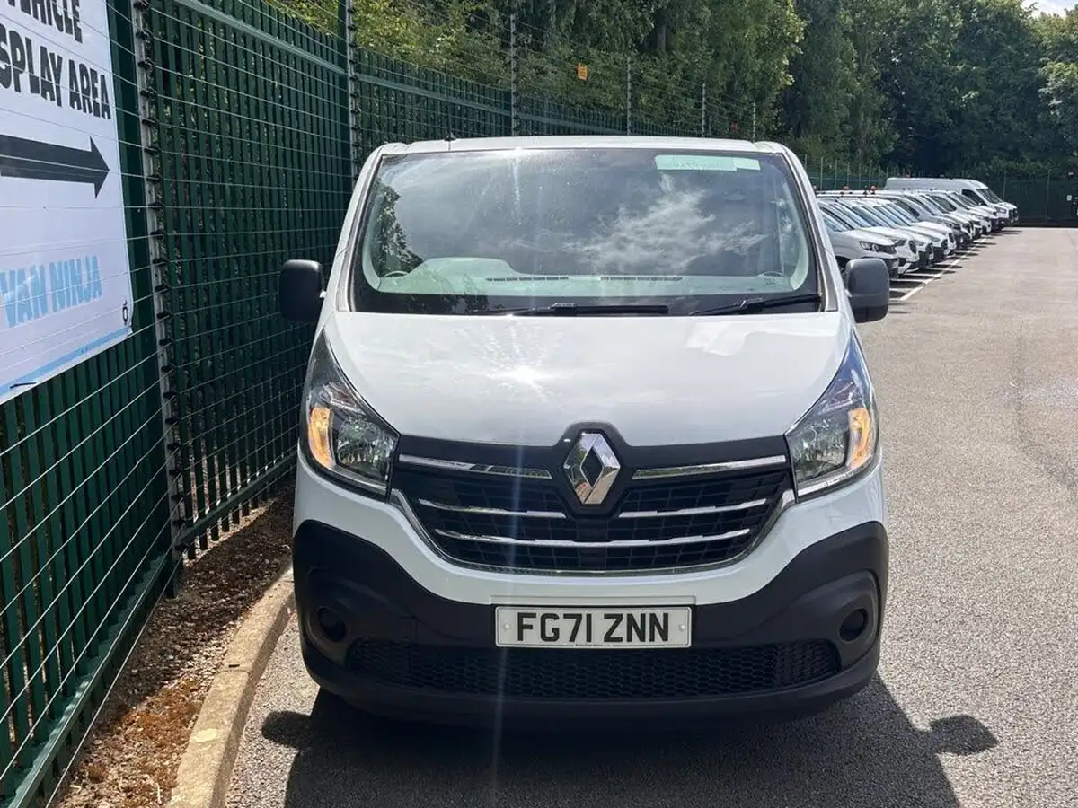 2021-renault-trafic-20dci-sl28-energy-120-business-big-1