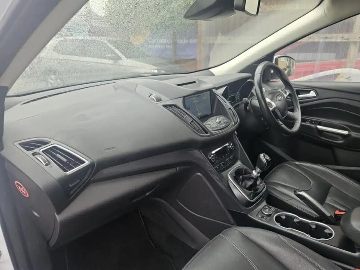 2016-ford-kuga-20tdci-titanium-x-sport-180ps-awd-big-17
