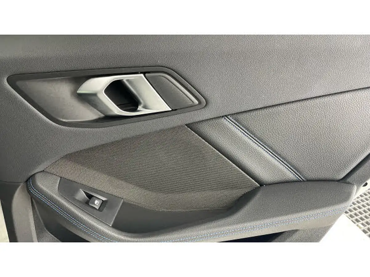 2024-bmw-1-series-15td-116d-m-sport-dct-big-42