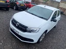 2017-dacia-sandero-10-sce-ambiance-small-1