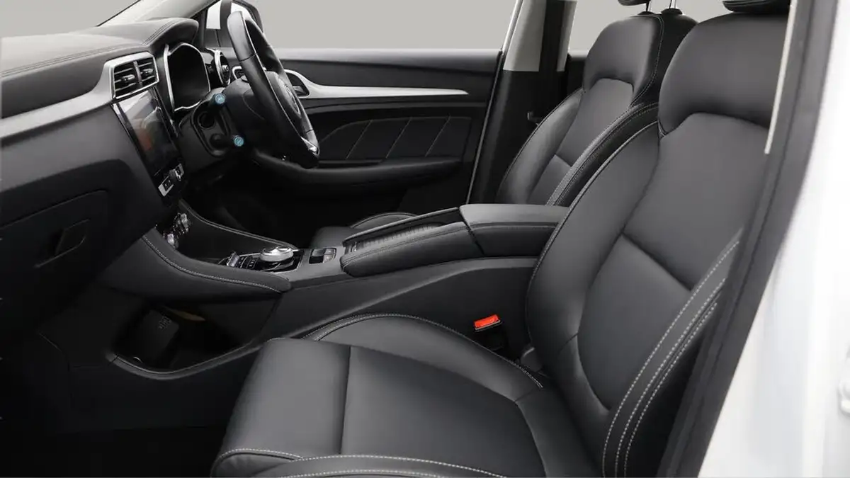 2021-mg-zs-suv-e-exclusive-ev-big-13
