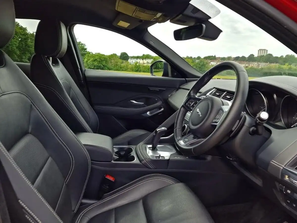 2018-jaguar-e-pace-20-i4d-r-dynamic-se-180ps-ss-big-7