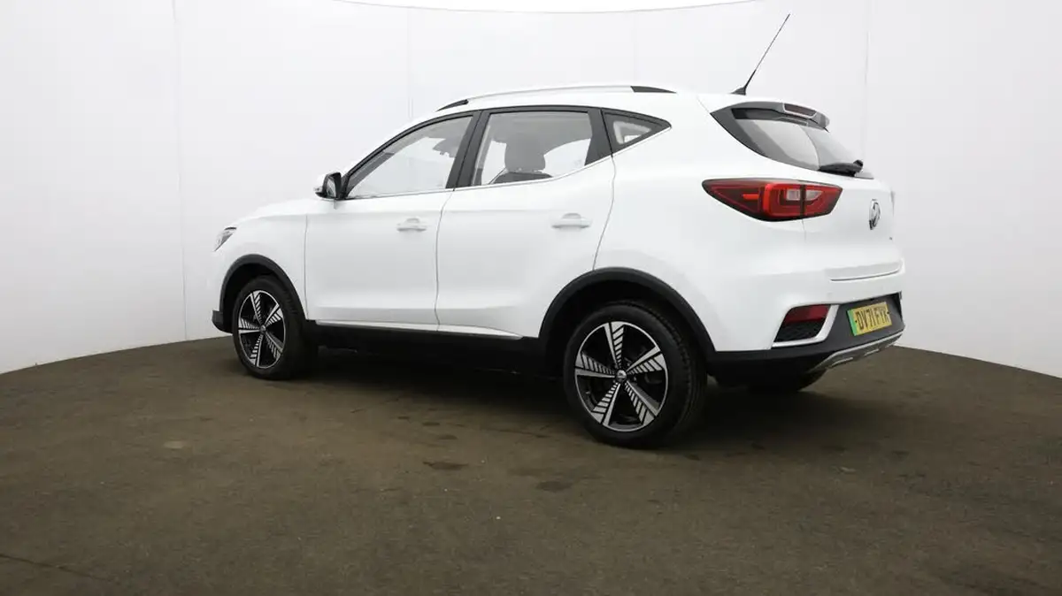 2021-mg-zs-suv-e-exclusive-ev-big-57